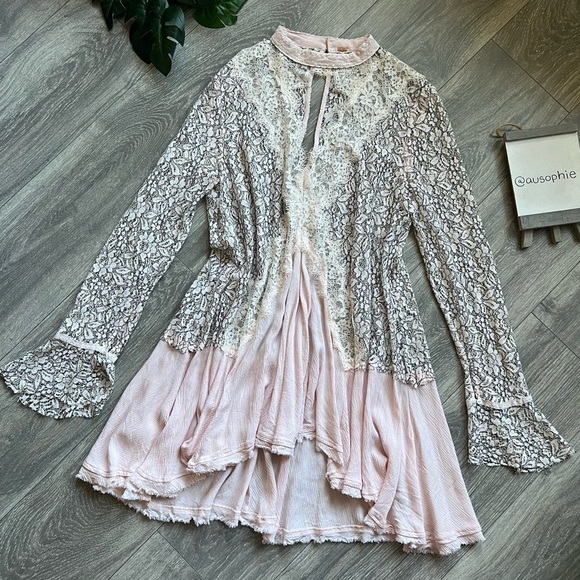 Free People Tell Tale Keyhole Gauzy Eyelash Lace Trapeze Dress in Pearl L - Picture 7 of 16